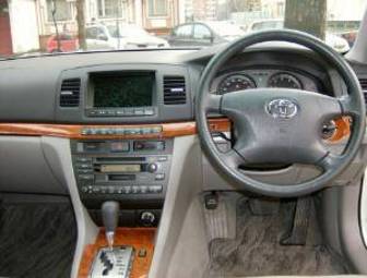 2003 Toyota Mark II Pictures