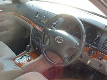 2003 Toyota Mark II Pictures