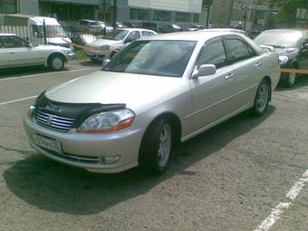 2003 Toyota Mark II Pictures