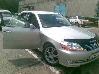 2003 Toyota Mark II Images