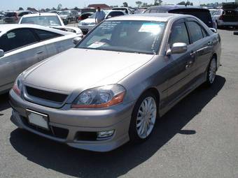 2003 Toyota Mark II Photos