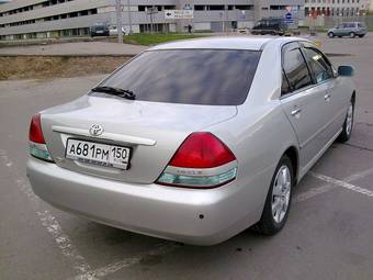 2003 Toyota Mark II Photos
