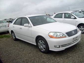 2003 Toyota Mark II Pictures