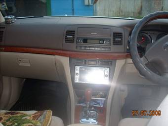 2003 Toyota Mark II Pictures