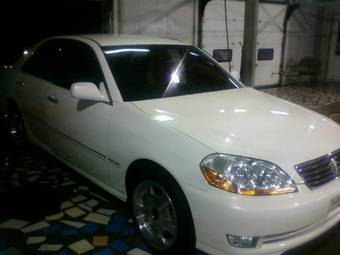 2003 Toyota Mark II Pictures