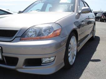 2003 Toyota Mark II Photos