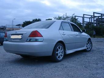 2003 Toyota Mark II Photos