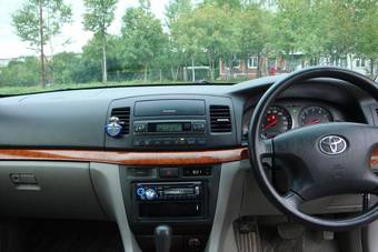 2003 Toyota Mark II Pictures