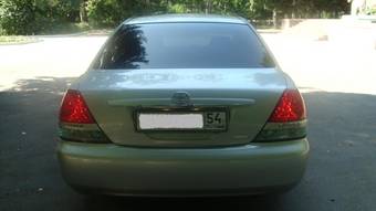 2003 Toyota Mark II Photos