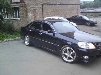 2003 Toyota Mark II Photos