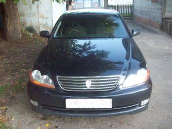 2003 Toyota Mark II Photos