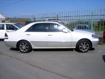 2003 Toyota Mark II Photos