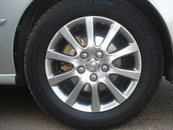 2003 Toyota Mark II Pictures