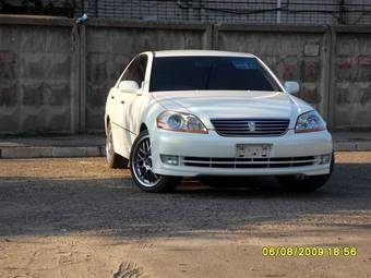 2003 Toyota Mark II Pictures