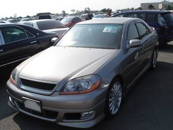 2003 Toyota Mark II Pictures