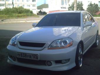2003 Toyota Mark II Images