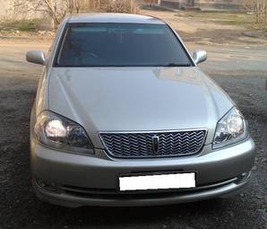 2003 Toyota Mark II Photos