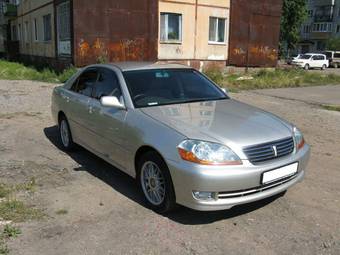 2003 Toyota Mark II Photos