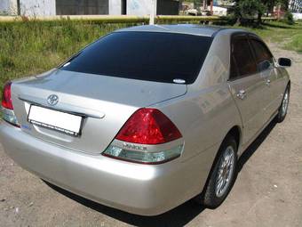 2003 Toyota Mark II Photos