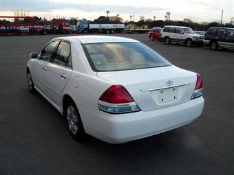 2003 Toyota Mark II Photos