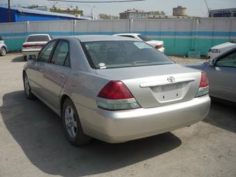2003 Toyota Mark II Photos