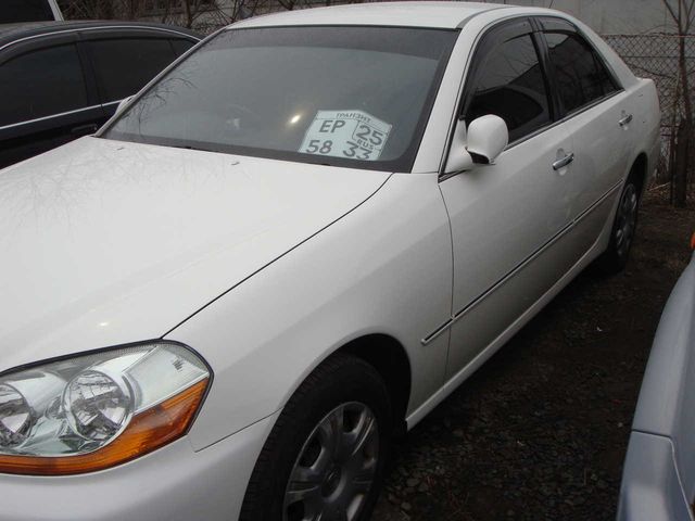 2004 Toyota Mark II