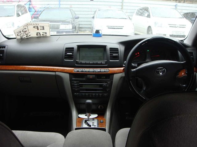 2004 Toyota Mark II