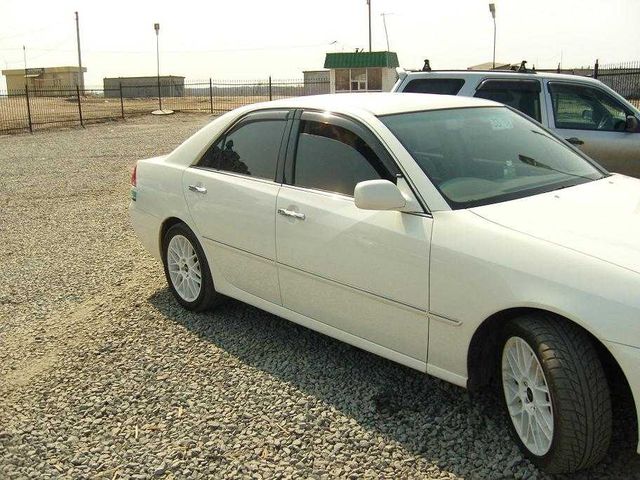 2004 Toyota Mark II