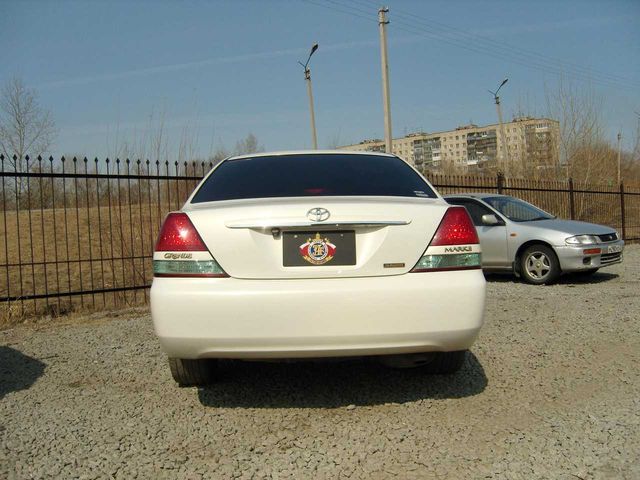 2004 Toyota Mark II