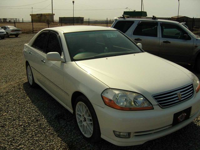 2004 Toyota Mark II