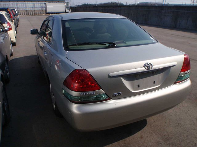 2004 Toyota Mark II