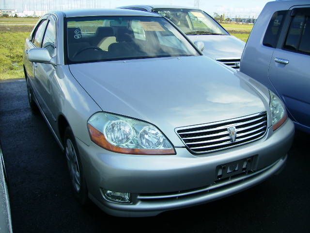 2004 Toyota Mark II