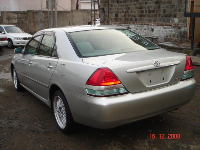 2004 Toyota Mark II