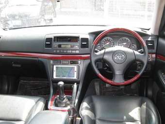 2004 Toyota Mark II