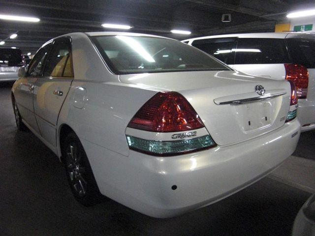 2004 Toyota Mark II