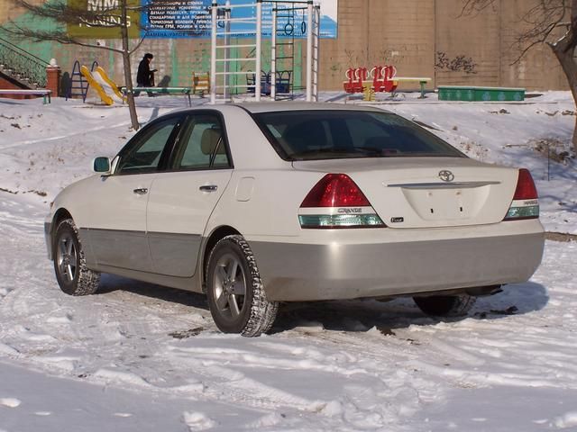 2004 Toyota Mark II