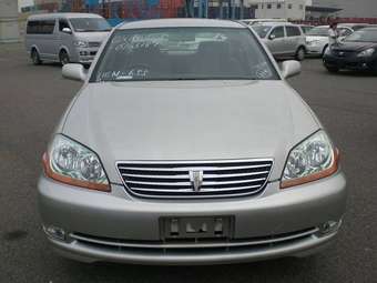 2004 Toyota Mark II Pictures