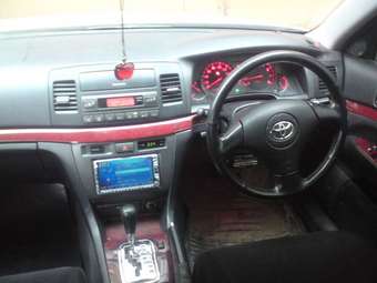 2004 Toyota Mark II Photos
