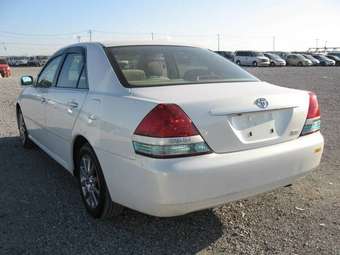 2004 Toyota Mark II Pictures