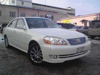 2004 Toyota Mark II Photos