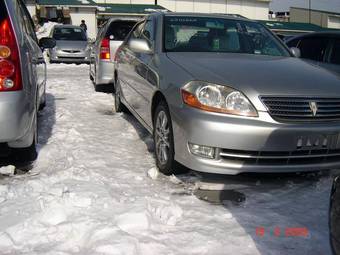 2004 Toyota Mark II Photos