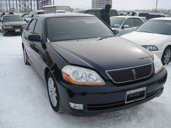 2004 Toyota Mark II Pictures