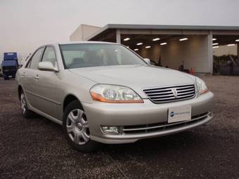 2004 Toyota Mark II Photos