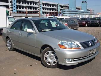 2004 Toyota Mark II Photos