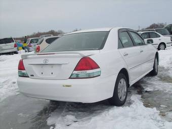 2004 Toyota Mark II Photos