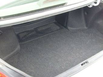 2004 Toyota Mark II Images