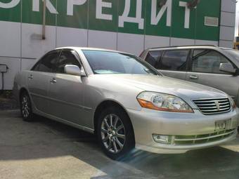 2004 Toyota Mark II Pictures