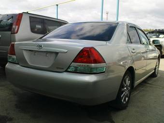 2004 Toyota Mark II Pictures