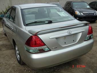 2004 Toyota Mark II Photos