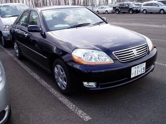 2004 Toyota Mark II Photos